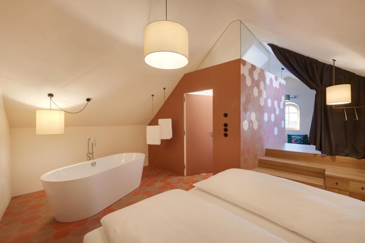 Goldengel Design - Im Historischen Ortskern Von