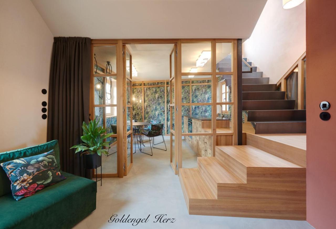 Goldengel Design - Im Historischen Ortskern Von * Caldaro